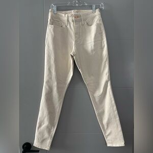 WOMENS JEANS